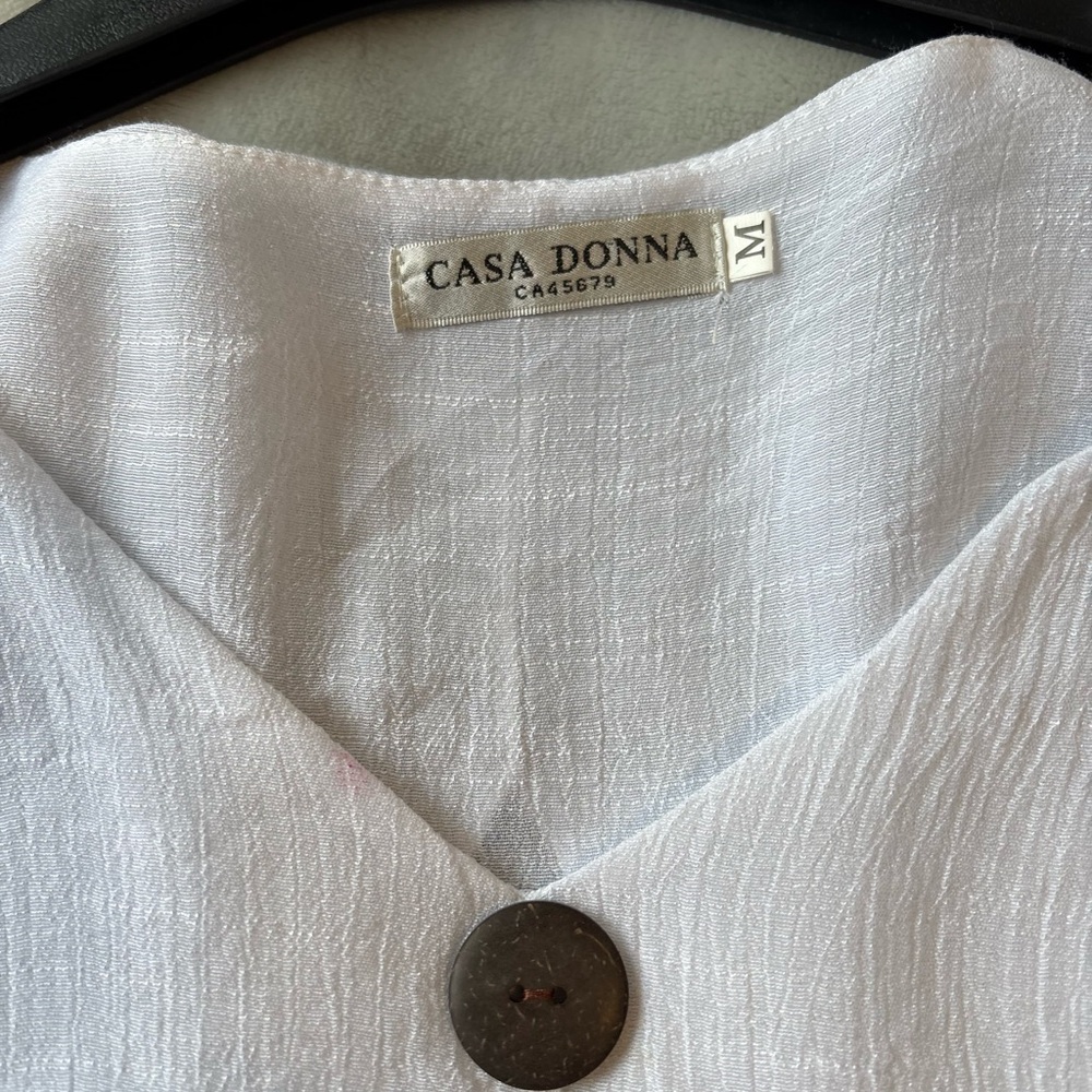 White Womans Blouse - Picture 5 of 7